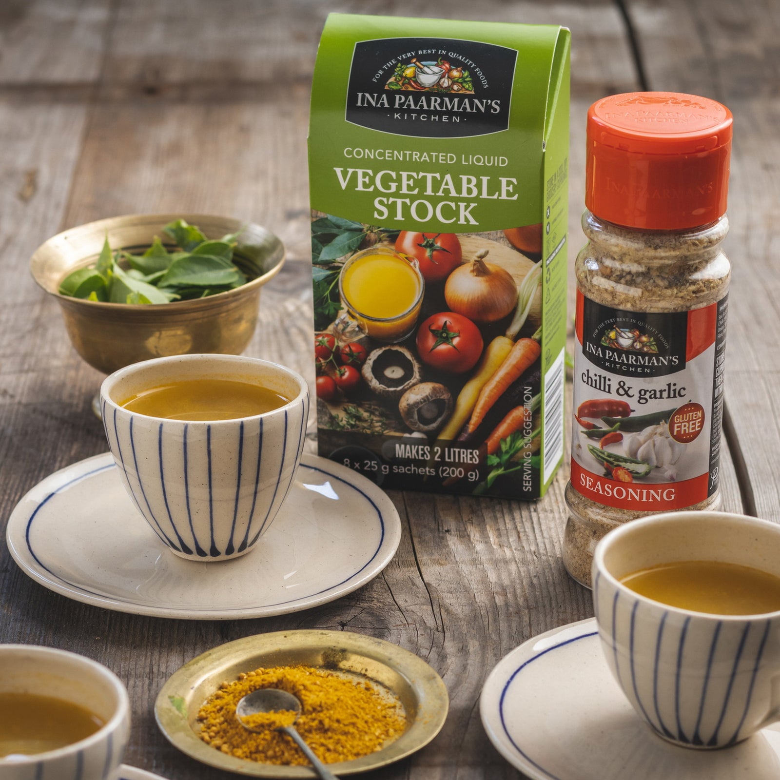 GETIT.QA- Qatar’s Best Online Shopping Website offers INA PAARMAN'S CHILLI & GARLIC SEASONING 200 ML at the lowest price in Qatar. Free Shipping & COD Available!