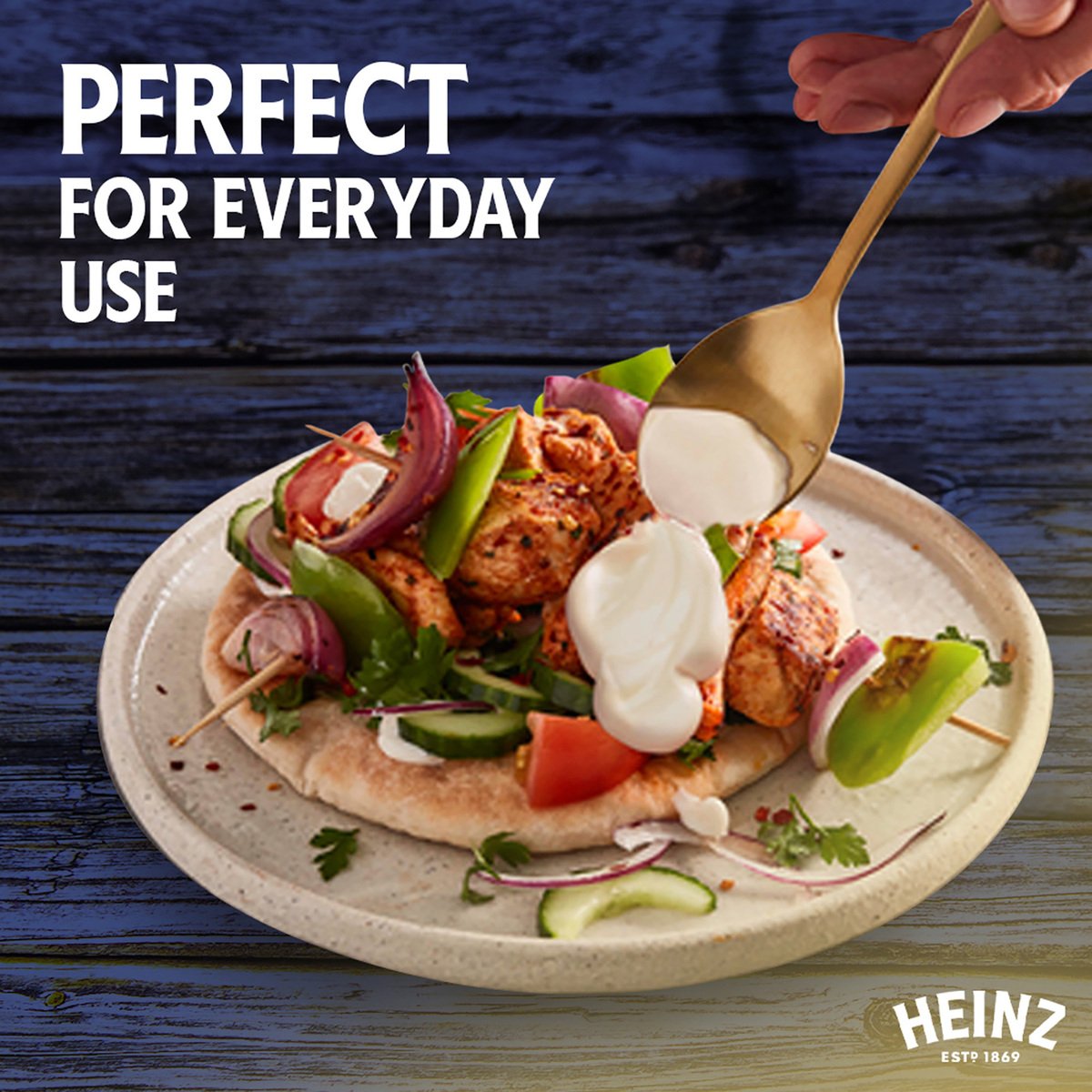 GETIT.QA- Qatar’s Best Online Shopping Website offers HEINZ CREAMY CLASSIC MAYONNAISE VALUE PACK 940G at the lowest price in Qatar. Free Shipping & COD Available!