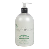 GETIT.QA- Qatar’s Best Online Shopping Website offers BAYLIS & HARDING SIGNATURE JASMINE & APPLE BLOSSOM ANTI-BACTERIAL HAND WASH 500 ML at the lowest price in Qatar. Free Shipping & COD Available!