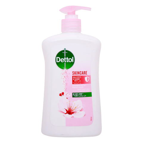 GETIT.QA- Qatar’s Best Online Shopping Website offers DETTOL SKINCARE ANTIBACTERIAL HAND WASH 500 ML at the lowest price in Qatar. Free Shipping & COD Available!