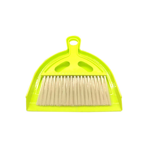 GETIT.QA- Qatar’s Best Online Shopping Website offers SMART KLEAN SMALL DUST PAN WITH BRUSH 004-912 at the lowest price in Qatar. Free Shipping & COD Available!