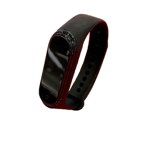 GETIT.QA- Qatar’s Best Online Shopping Website offers UNIVERSAL SMART BAND UN-WSB11 at the lowest price in Qatar. Free Shipping & COD Available!