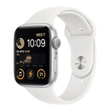 GETIT.QA- Qatar’s Best Online Shopping Website offers APPLE WATCH SE GPS SILVER ALUMINIUM CASE WITH WHITE SPORT BAND-- 40 MM-- MNJV3AE at the lowest price in Qatar. Free Shipping & COD Available!