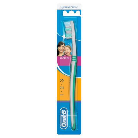 GETIT.QA- Qatar’s Best Online Shopping Website offers ORAL-B 123 CLASSIC TOOTHBRUSH - MEDIUM ASSORTED COLOUR 1 PC at the lowest price in Qatar. Free Shipping & COD Available!