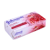 GETIT.QA- Qatar’s Best Online Shopping Website offers JOHNSON & JOHNSON ADULT BATH SOAP VITA RICH ASSORTED 4 X 175G at the lowest price in Qatar. Free Shipping & COD Available!