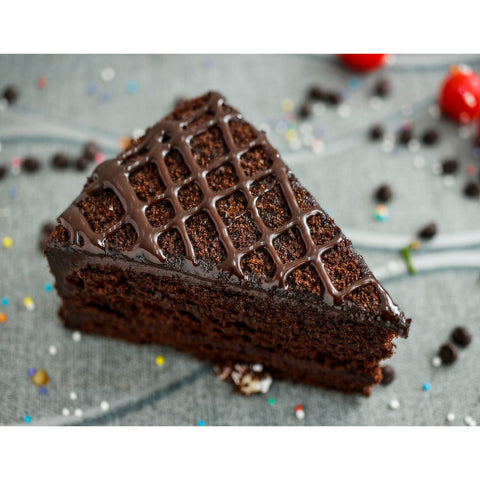 GETIT.QA- Qatar’s Best Online Shopping Website offers CHOCOLATE FUDGE PASTRY SLICE 1PC at the lowest price in Qatar. Free Shipping & COD Available!